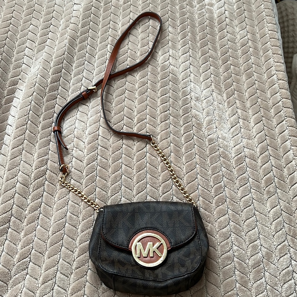 Michael Kors crossbody